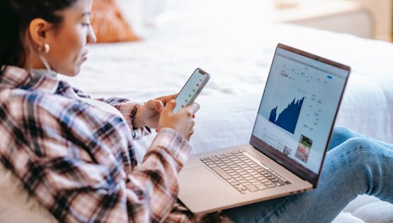 Photo for What's the difference between income and accumulation funds?